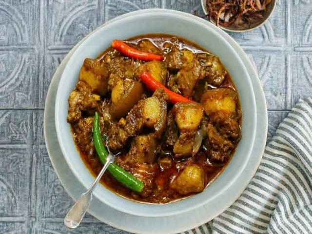 Additional Pork Curry.